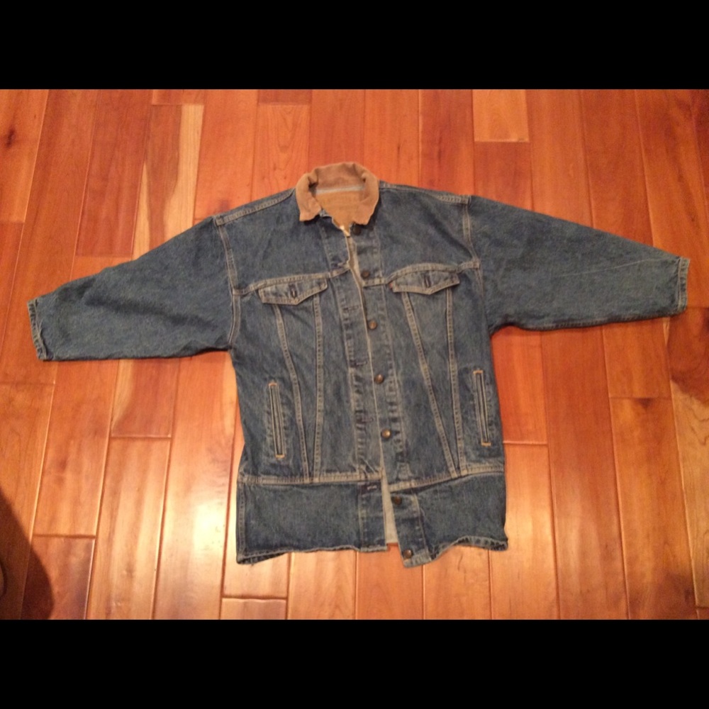 Rare Levi’s Jean Chore Coat Size M Barn Trucker denim jacket long Corduroy